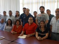 SE ENTREGA NOMBRAMIENTO AL NUEVO JEFE DEL DEPARTAMENTO DE CIENCIAS BÁSICAS DEL TecNM CAMPUS TAPACHULA