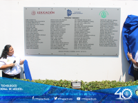 DEVELACIÓN DE LA PLACA CONMEMORATIVA FUNDADORES DEL INSTITUTO